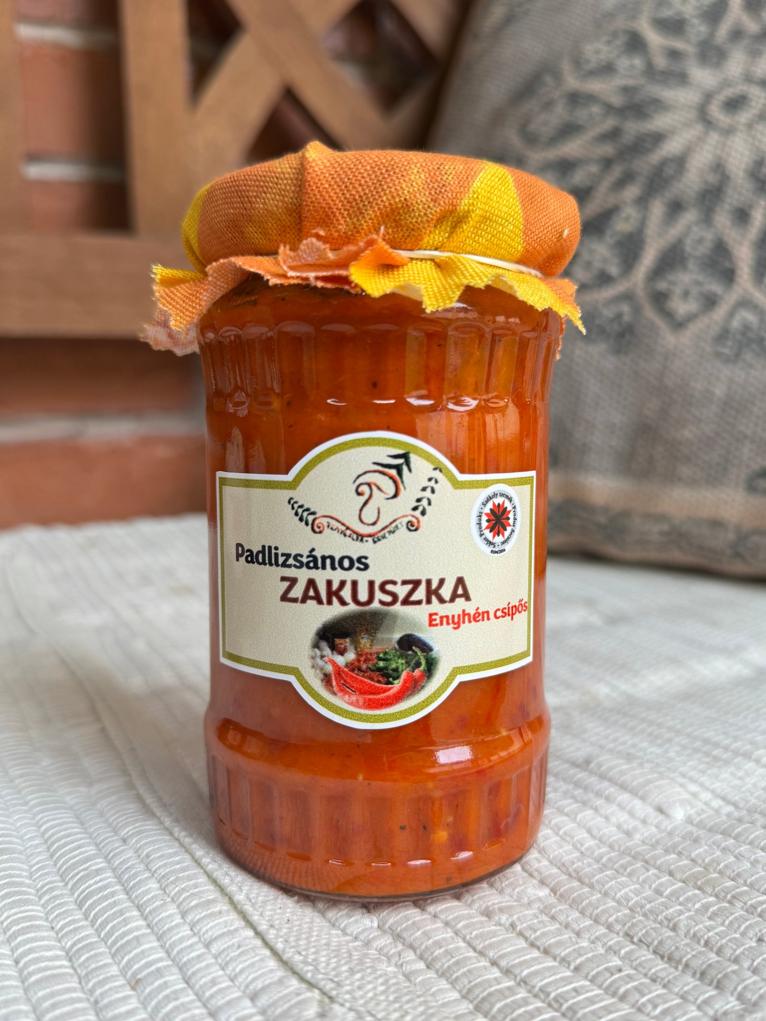 Padlizsános Zakuszka – Enyhén Csípős