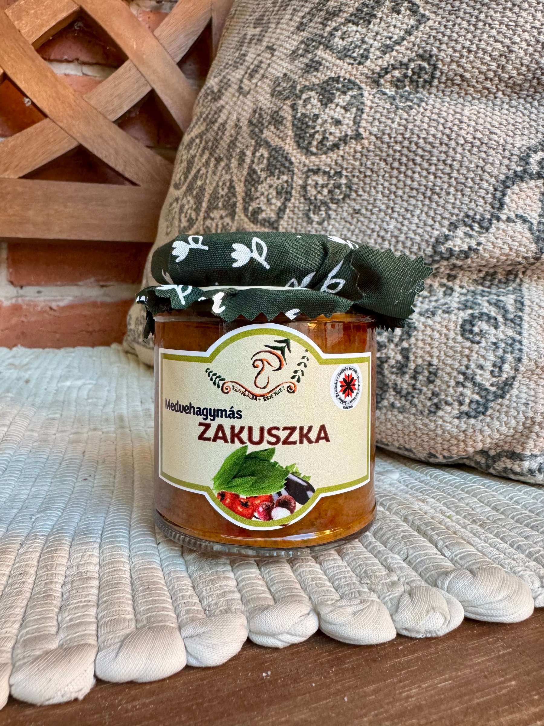 Medvehagymás Zakuszka