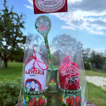 Fűszerpaprika őrlemény ajándékcsomagban (2-es sótartóval)