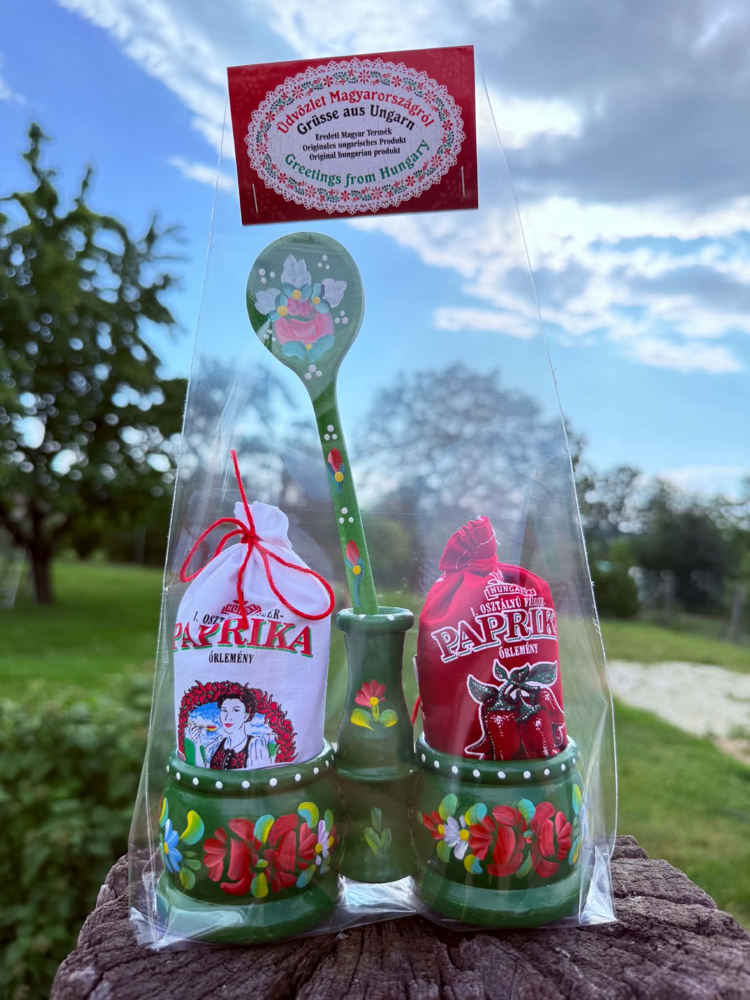 Fűszerpaprika őrlemény Ajándékcsomagban (2-es Sótartóval)