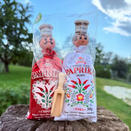 Fűszerpaprika őrlemény vászonzsákban babafejjel