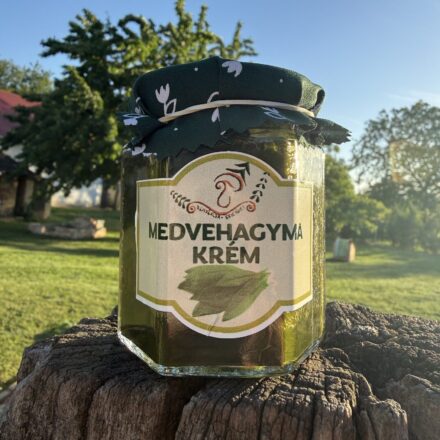 Medvehagyma krém