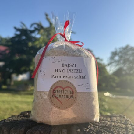 Bajszi - Házi prézli parmezánnal